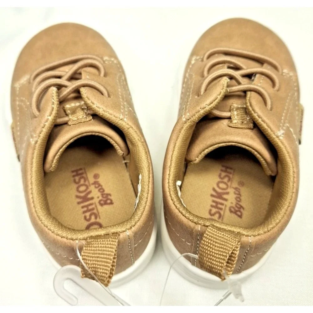 Oshkosh‎ 5 Toddler Putney Tan Slip On Sneakers Wipe Clean Shoes Wipe Away Tech